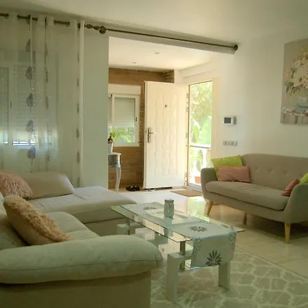 Casa Vacacional Con Piscina Privada * Sant Cebrià de Vallalta